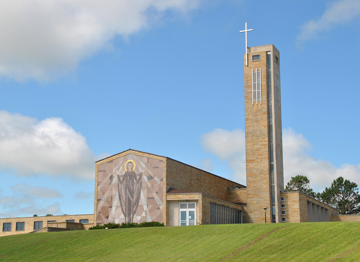 Modernist Standouts among the Catholic Churches in South Dakota