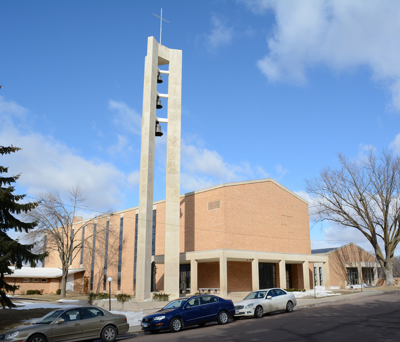 Modernist Standouts among the Catholic Churches in South Dakota